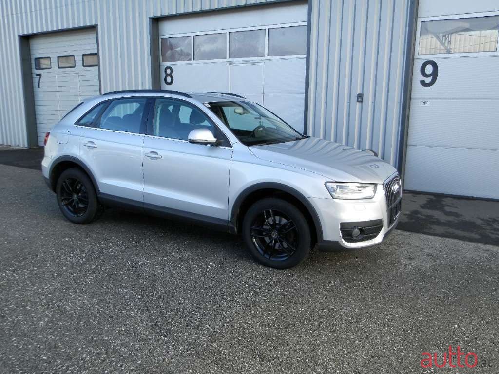 2012' Audi Q3 photo #1