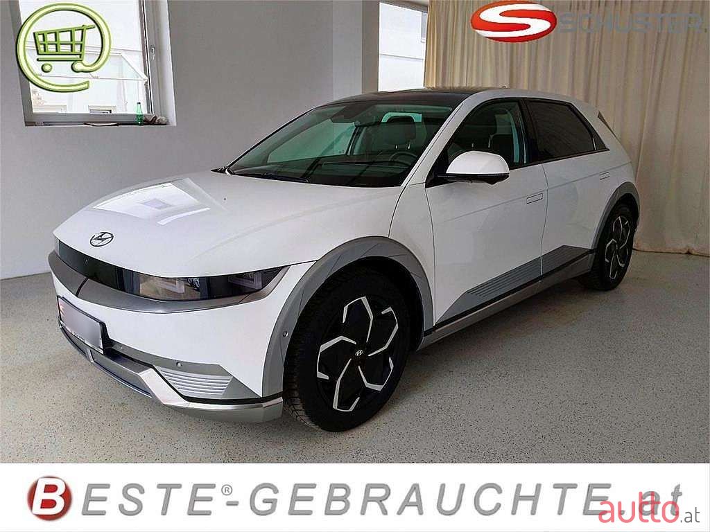 2022' Hyundai Ioniq 5 photo #3