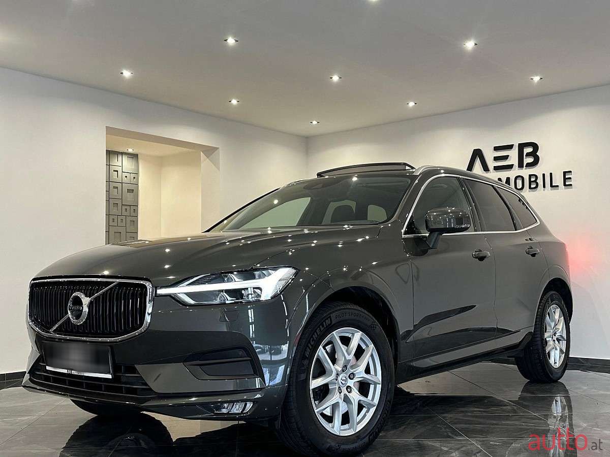 2020' Volvo XC60 photo #2