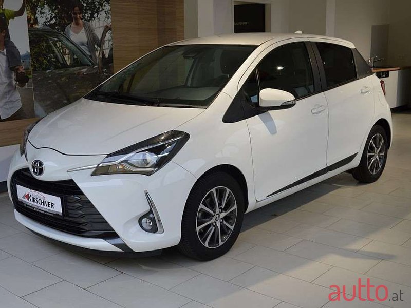 2019' Toyota Yaris photo #1