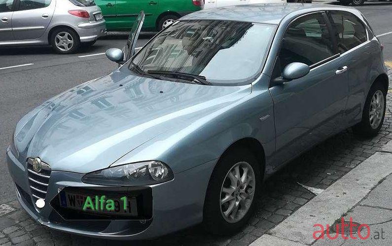 2005' Alfa Romeo 147 photo #1