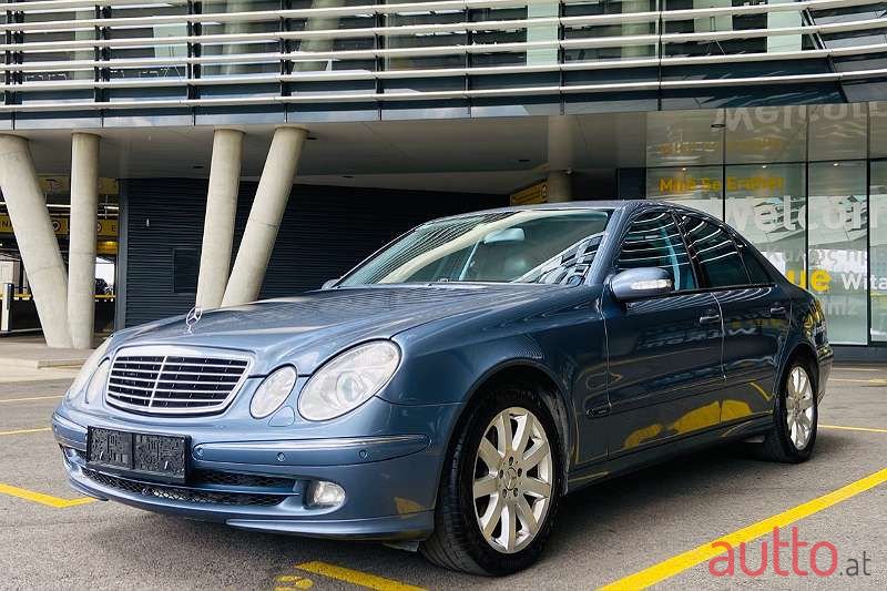 2004' Mercedes-Benz E-Klasse photo #1