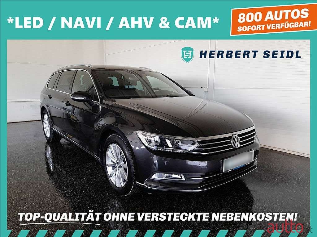 2019' Volkswagen Passat photo #1