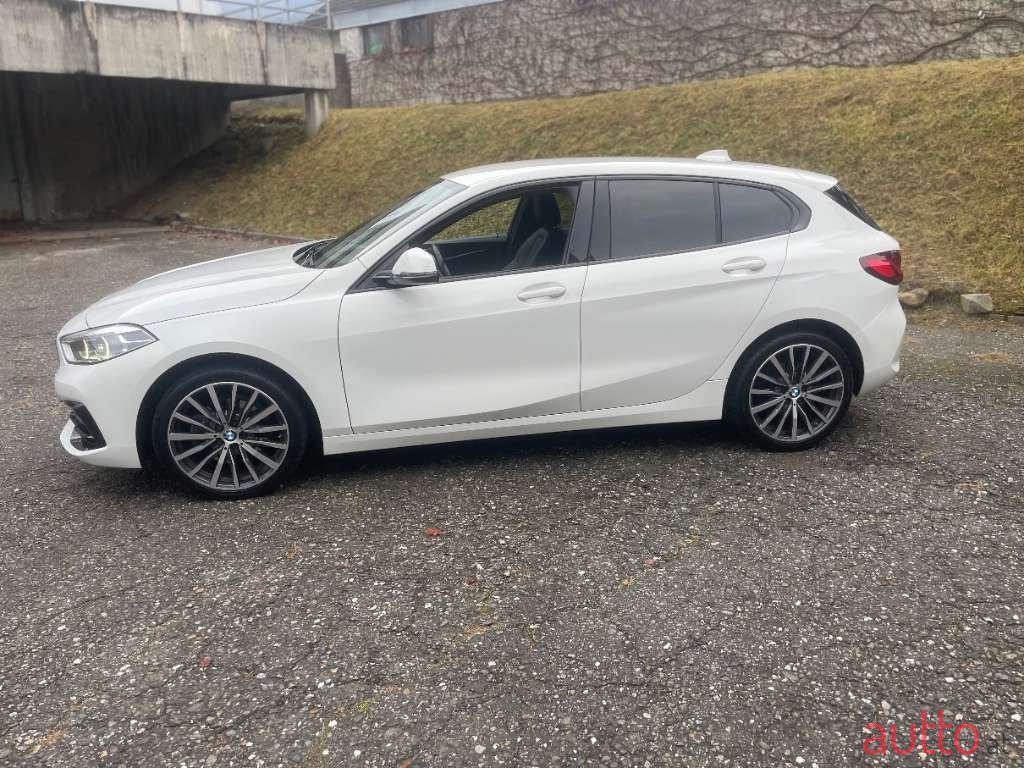 2021' BMW 1Er-Reihe photo #3