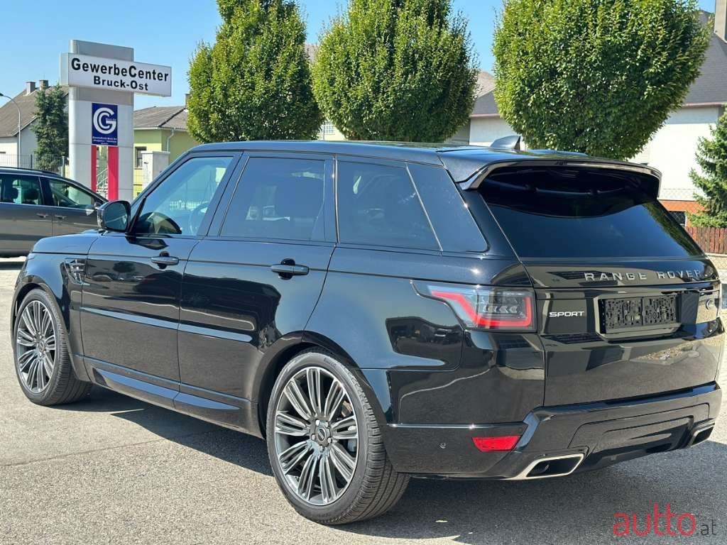 2019' Land Rover Range Rover Sport photo #3