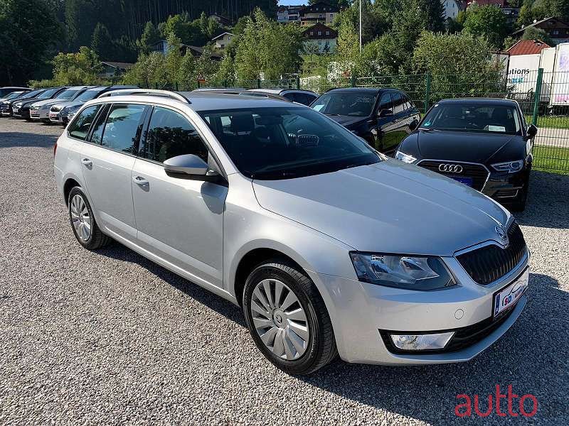 2017' Skoda Octavia photo #5
