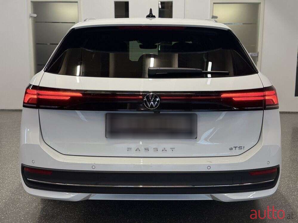 2024' Volkswagen Passat photo #6