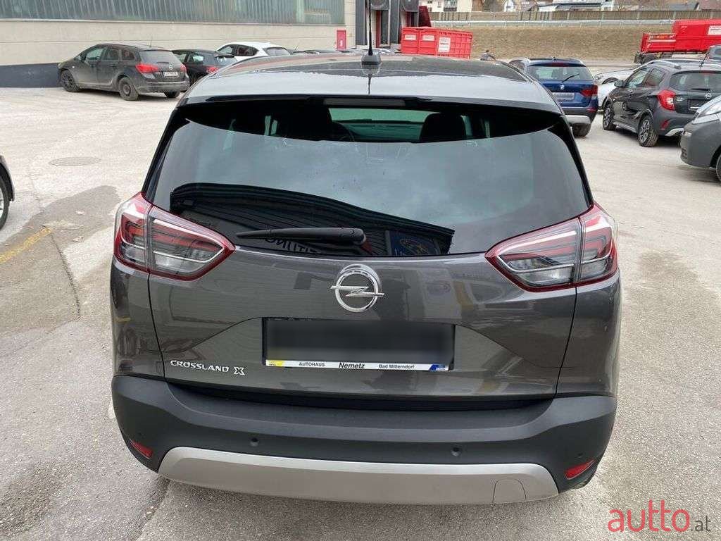 2020' Opel Crossland photo #6