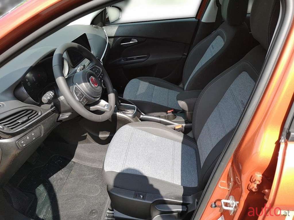 2022' Fiat Tipo photo #5