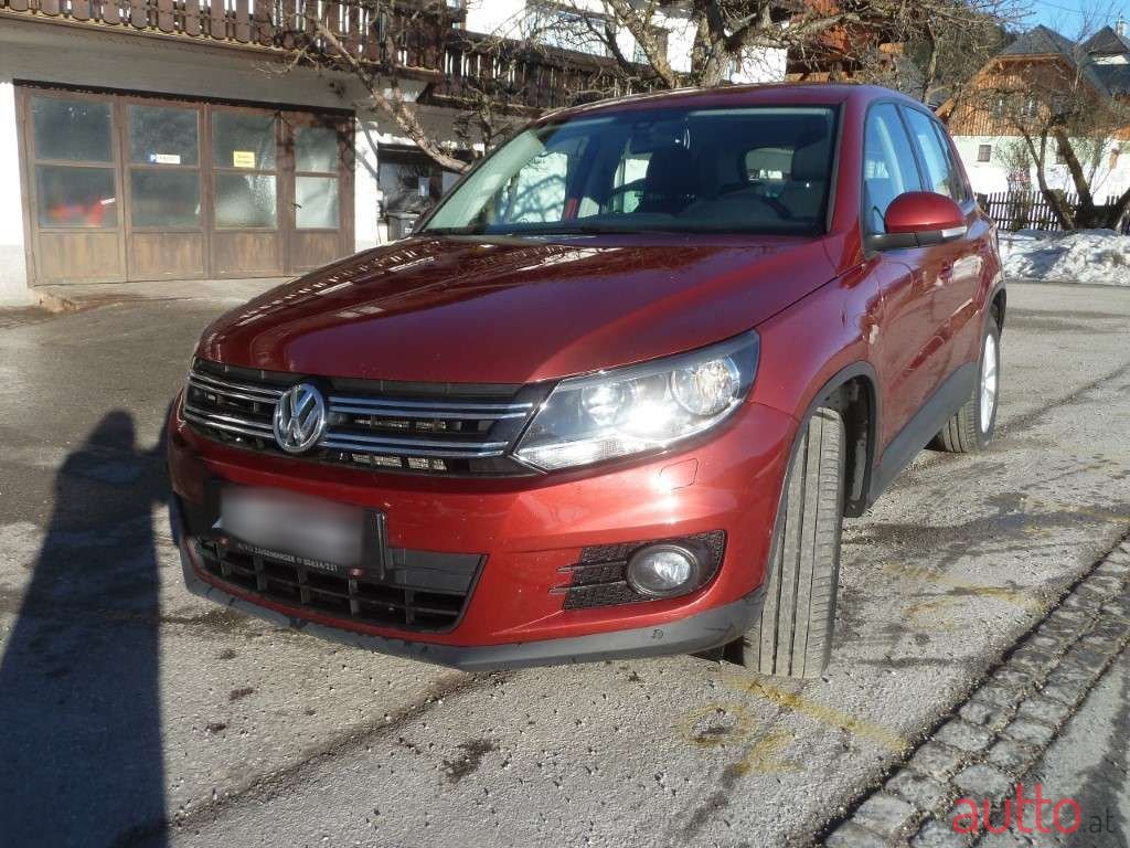 2013' Volkswagen Tiguan photo #2
