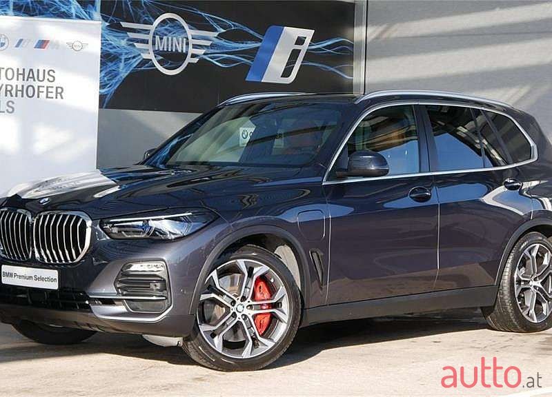 2021' BMW X5 photo #1