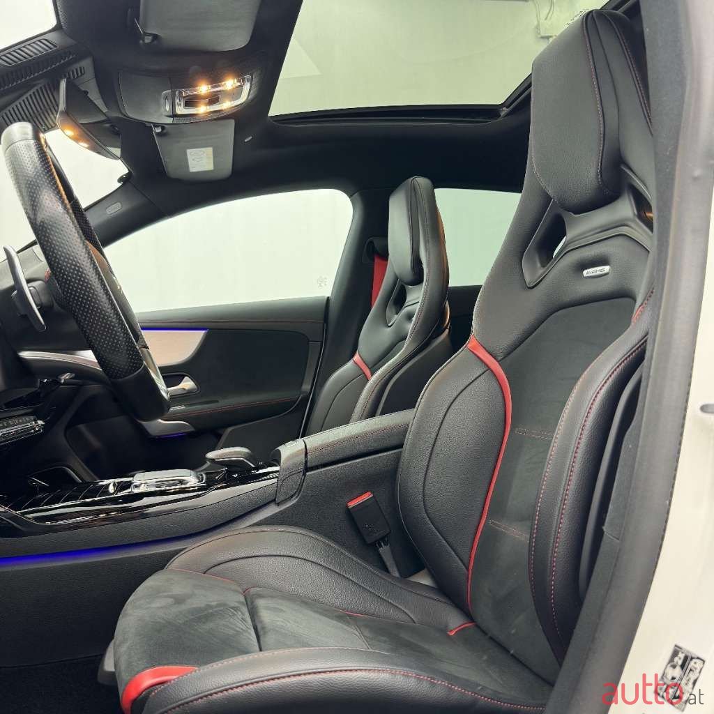 2020' Mercedes-Benz Cla-Klasse photo #1