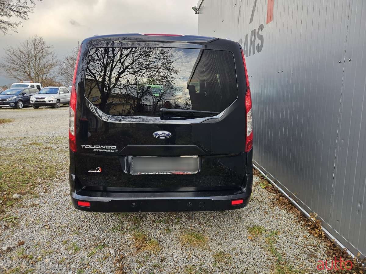 2017' Ford Tourneo photo #4