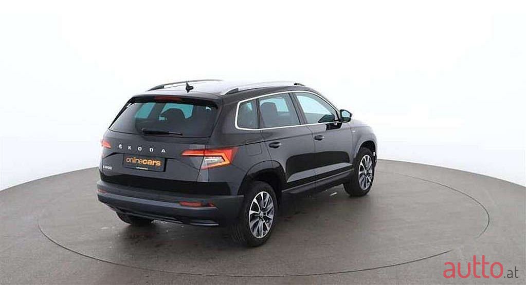 2020' Skoda Karoq photo #3