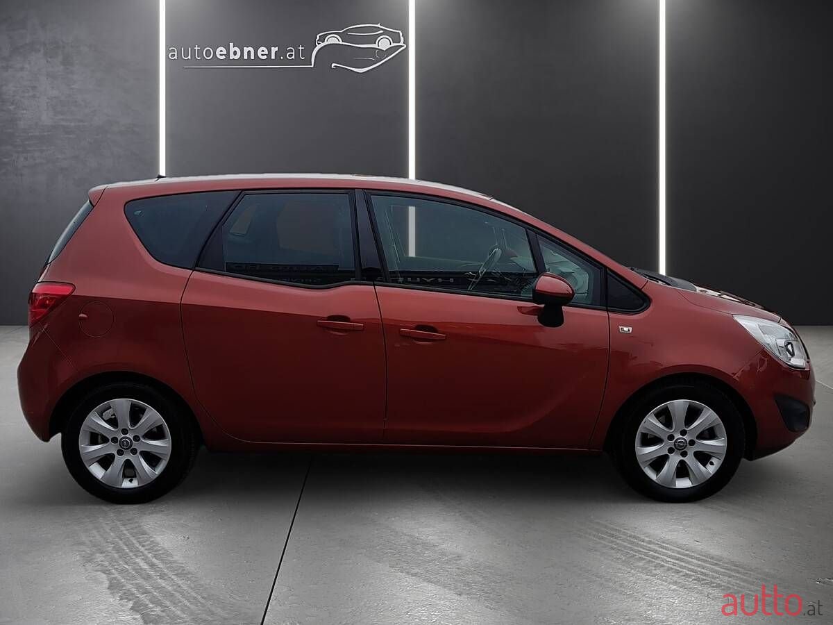 2012' Opel Meriva photo #4