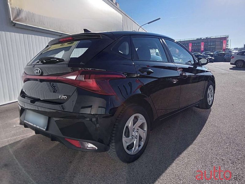 2022' Hyundai i20 photo #2
