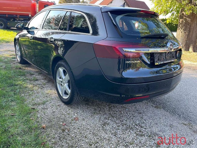 2015' Opel Insignia photo #5