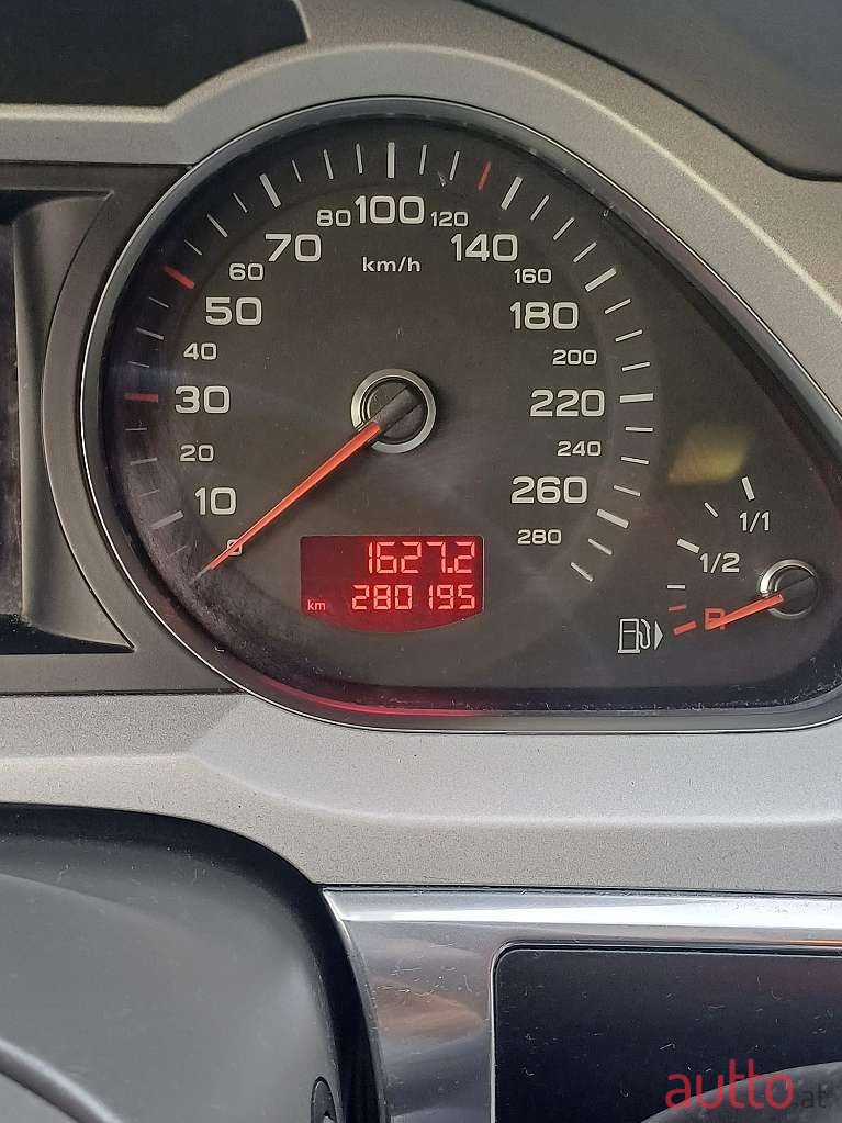 2010' Audi A6 photo #6