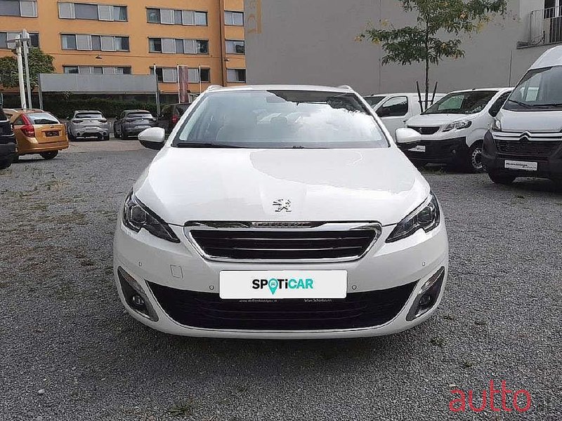 2017' Peugeot 308 photo #2