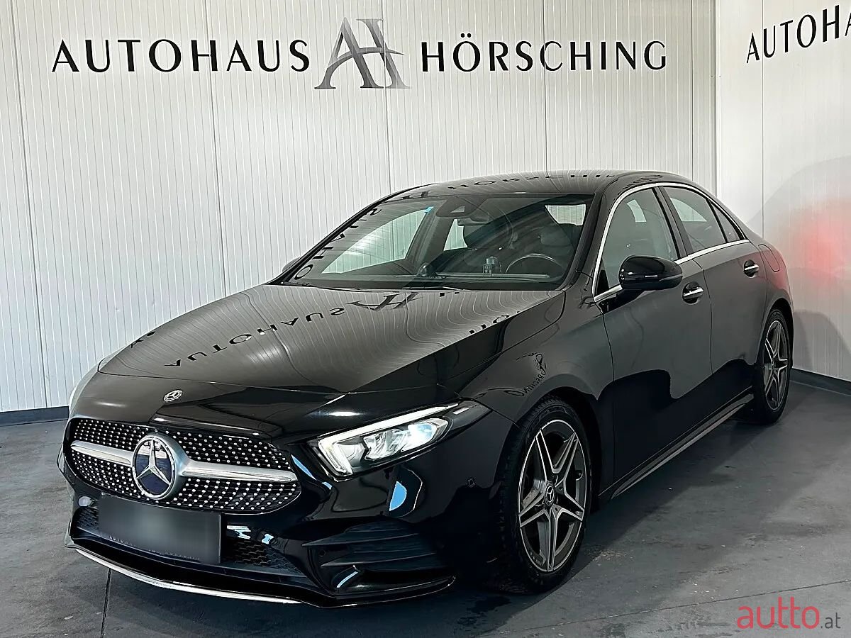 2019' Mercedes-Benz A-Klasse photo #3
