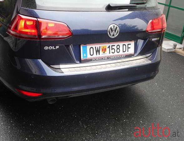 2015' Volkswagen Golf photo #5