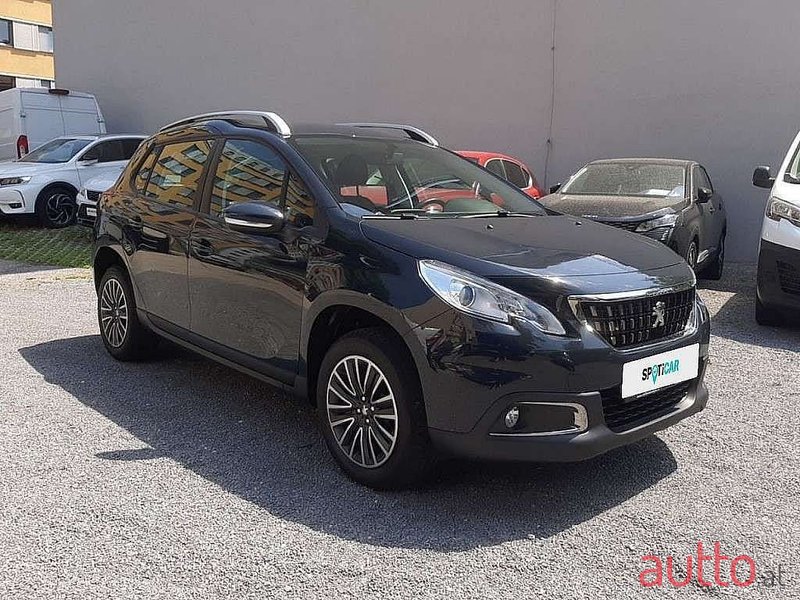 2016' Peugeot 2008 photo #3