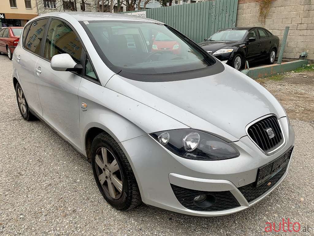 2011' SEAT Altea photo #2