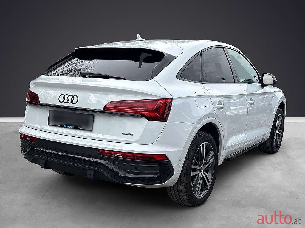 2021' Audi Q5 photo #1