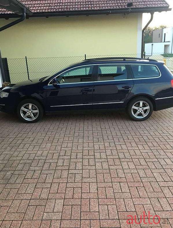 2007' Volkswagen Passat photo #1