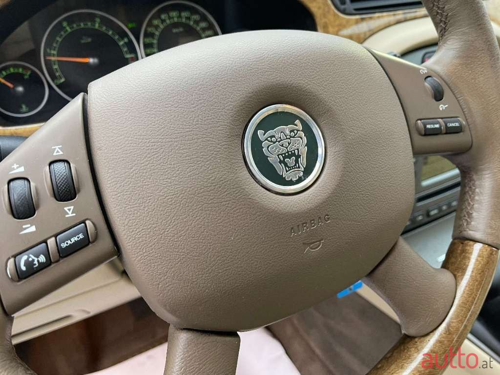 2004' Jaguar X-Type photo #4