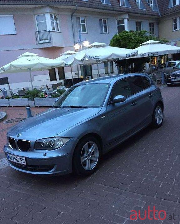 2009' BMW 1Er-Reihe photo #1