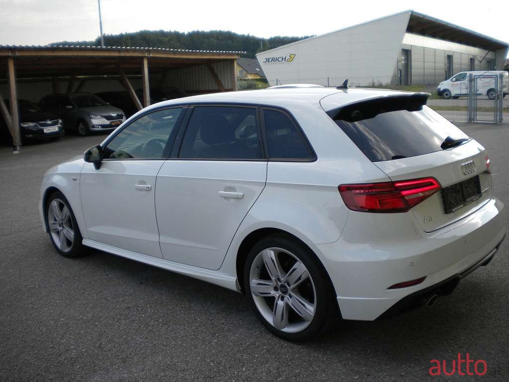 2019' Audi A3 photo #4