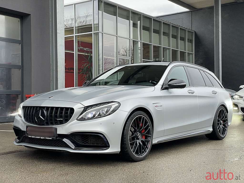 2017' Mercedes-Benz C-Klasse photo #2