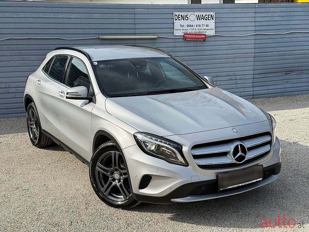 2014' Mercedes-Benz Gla-Klasse photo #1
