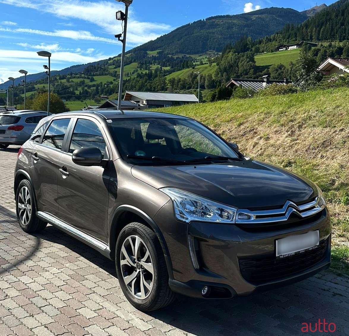 2014' Citroen C4 Aircross photo #3