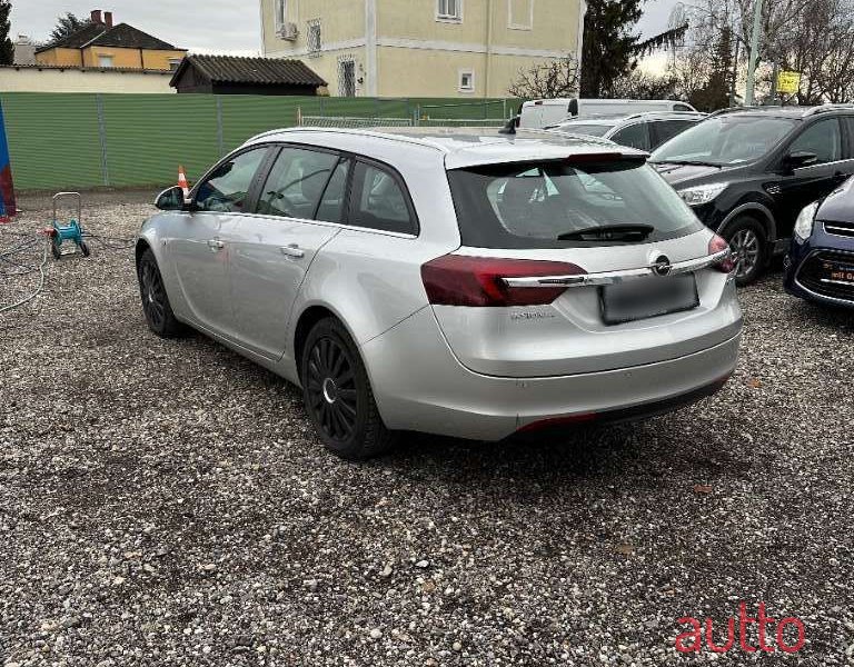 2017' Opel Insignia photo #5