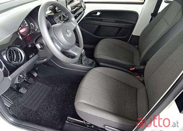 2014' Volkswagen Up photo #2