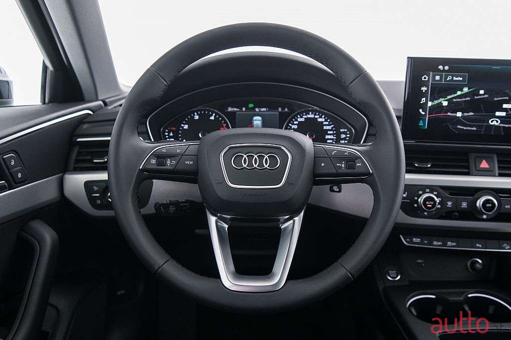 2022' Audi A4 Allroad photo #4