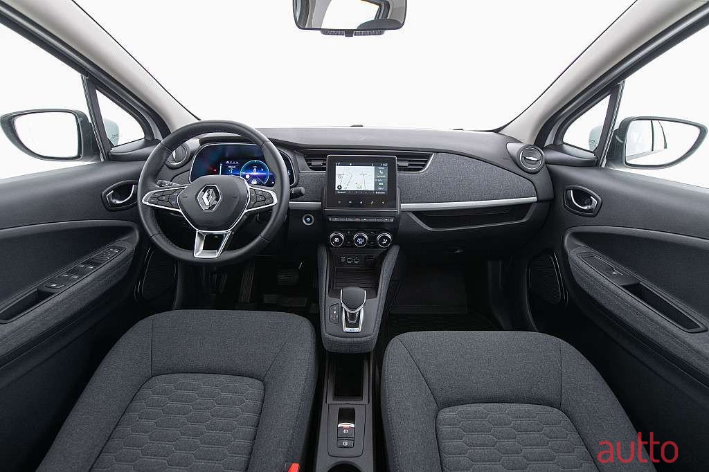 2021' Renault Zoe photo #4