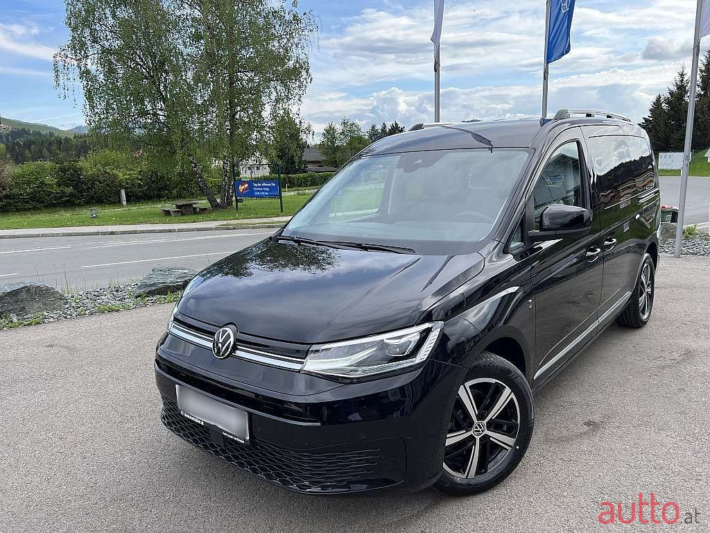 2023' Volkswagen Caddy photo #1