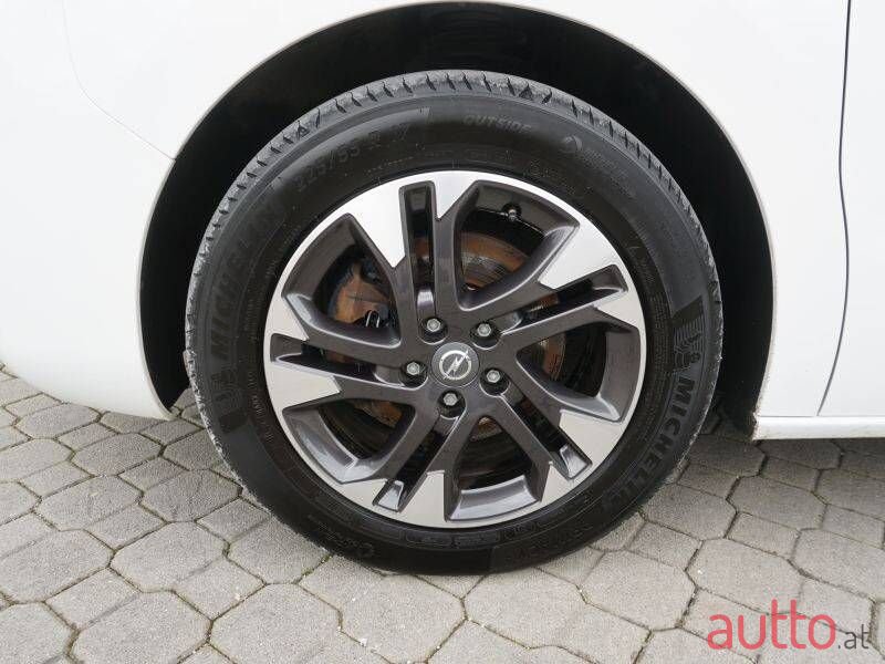 2021' Opel Zafira photo #6