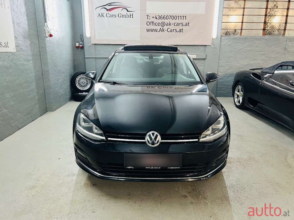 2013' Volkswagen Golf photo #3