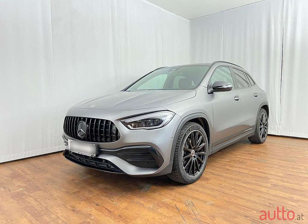 2023' Mercedes-Benz Gla-Klasse photo #1