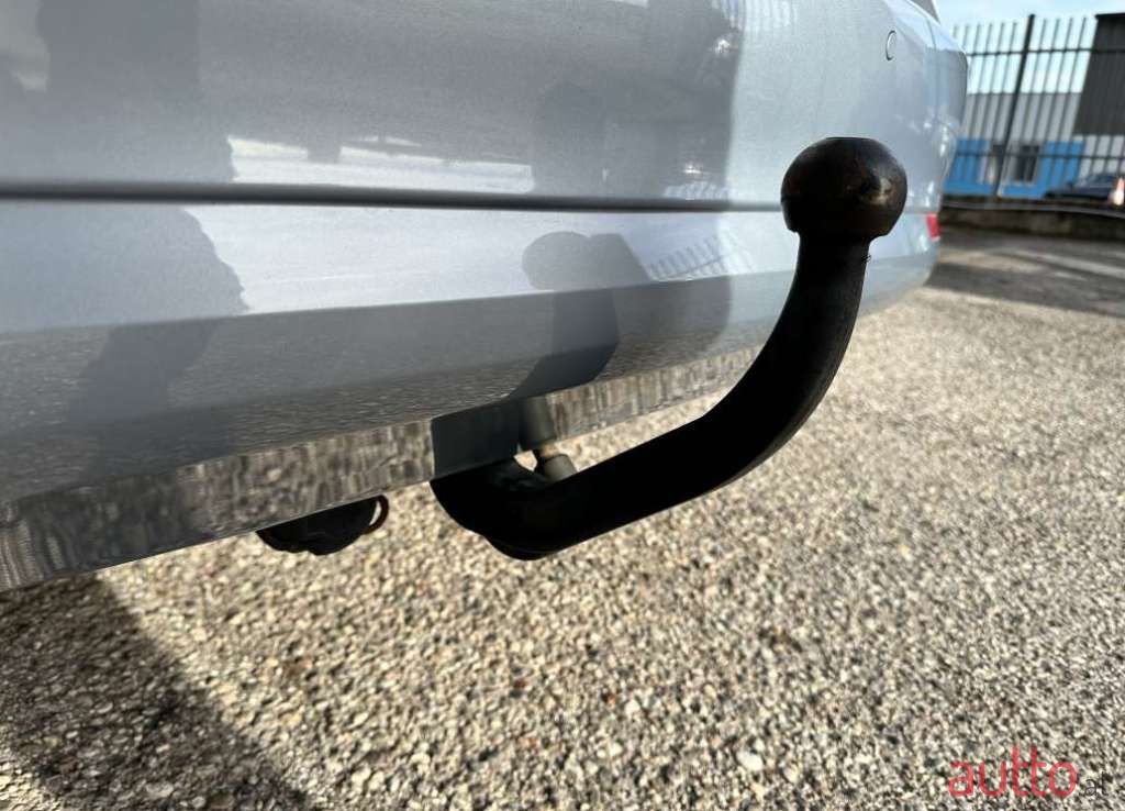 2011' Skoda Octavia photo #4