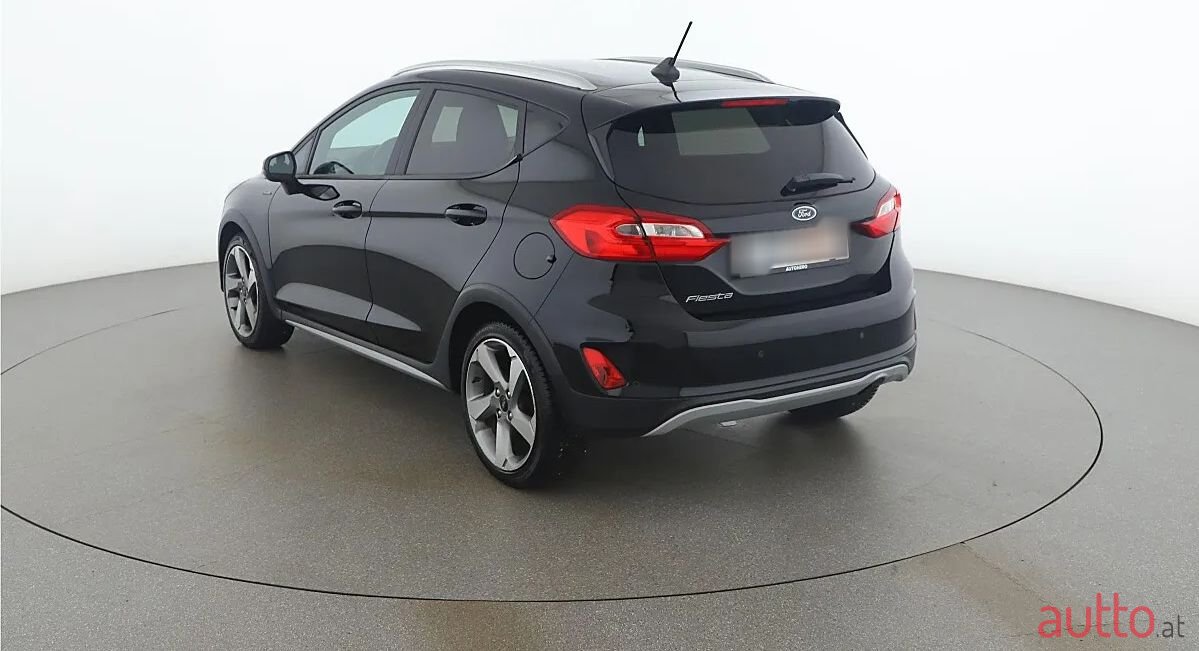 2018' Ford Fiesta photo #3
