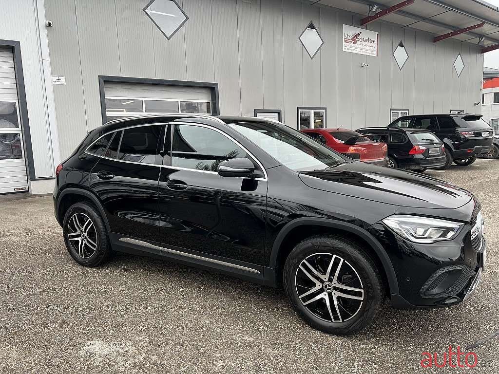 2022' Mercedes-Benz Gla-Klasse photo #3