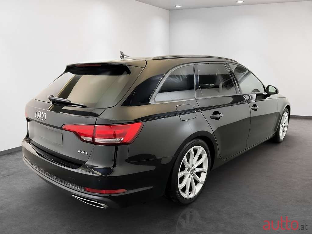 2019' Audi A4 photo #2