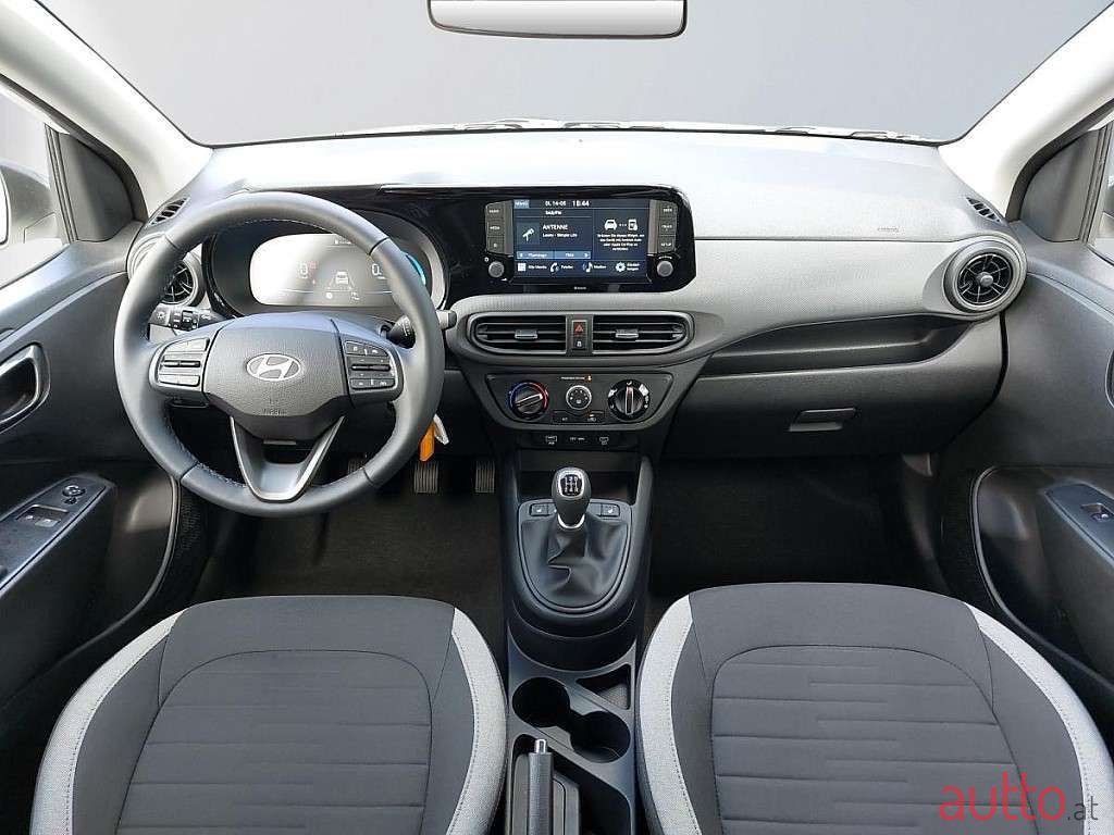 2024' Hyundai i10 photo #4