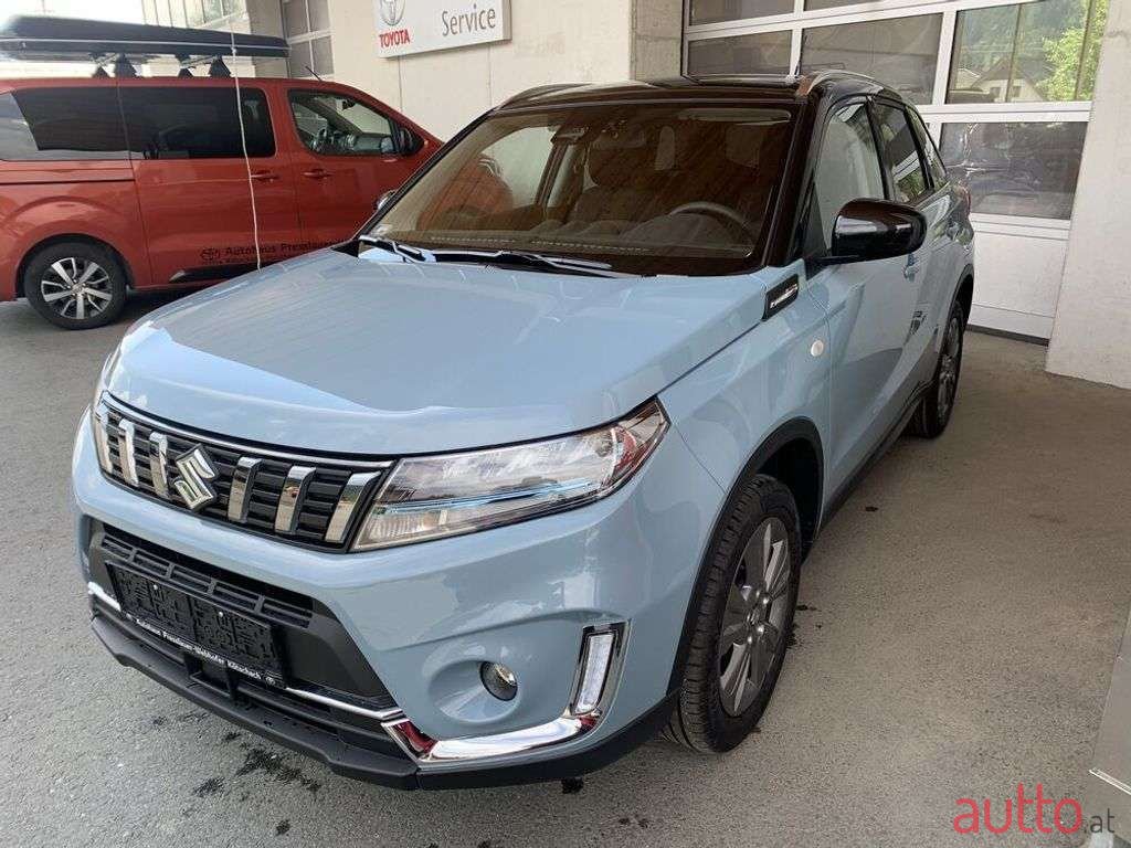 2022' Suzuki Vitara photo #3