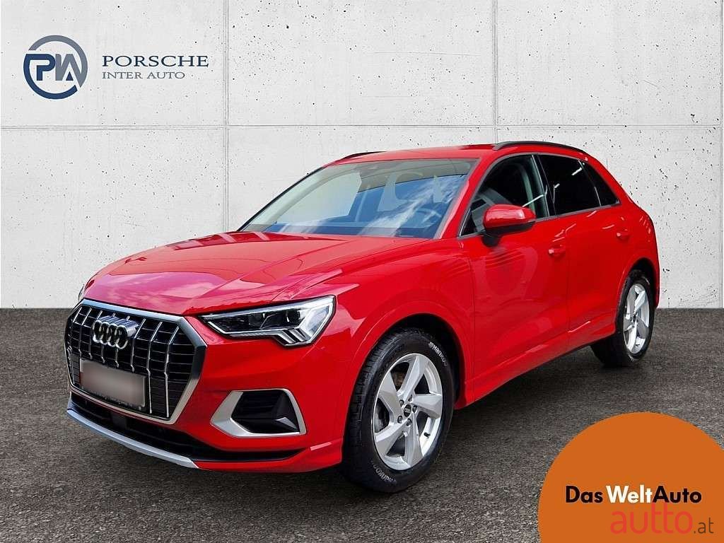 2022' Audi Q3 photo #1